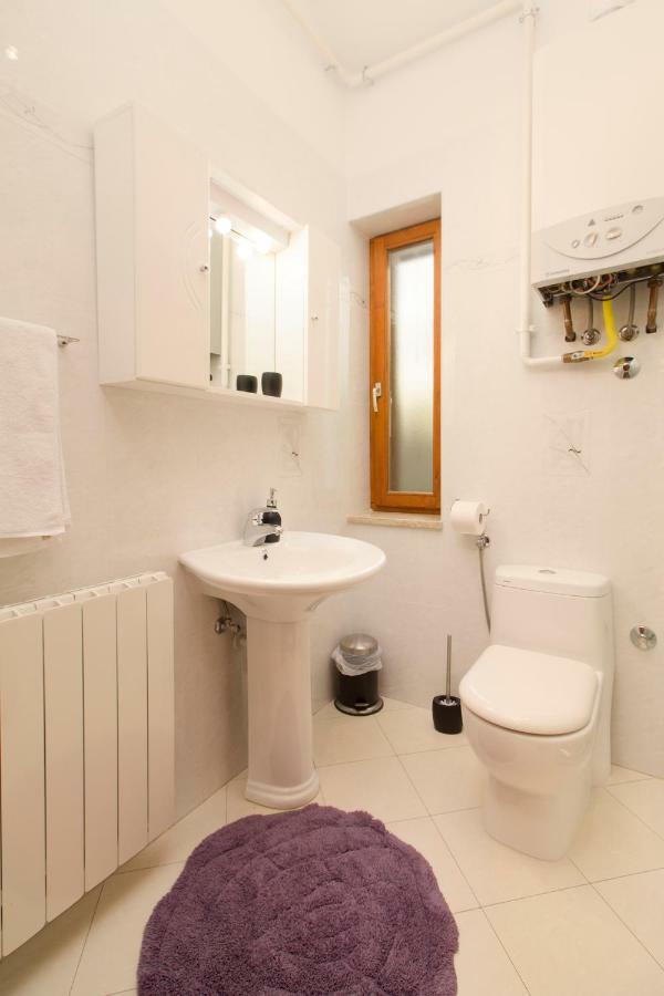 Apartment Atlantis Pula Bagian luar foto